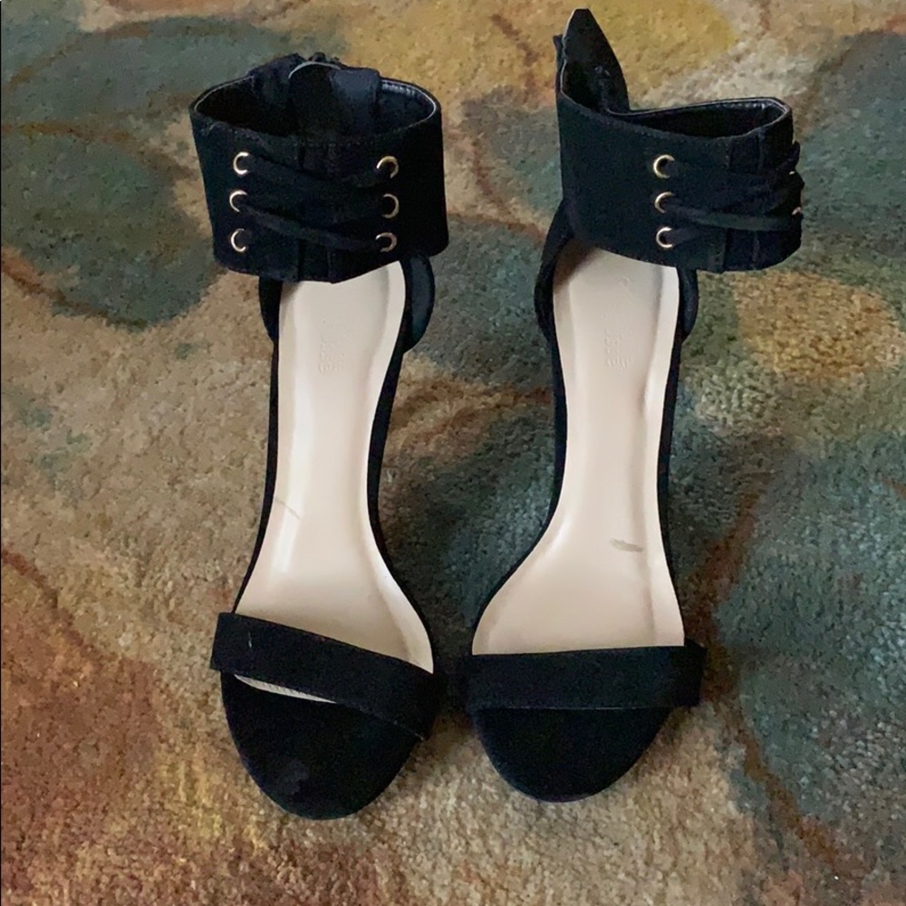 Black heels